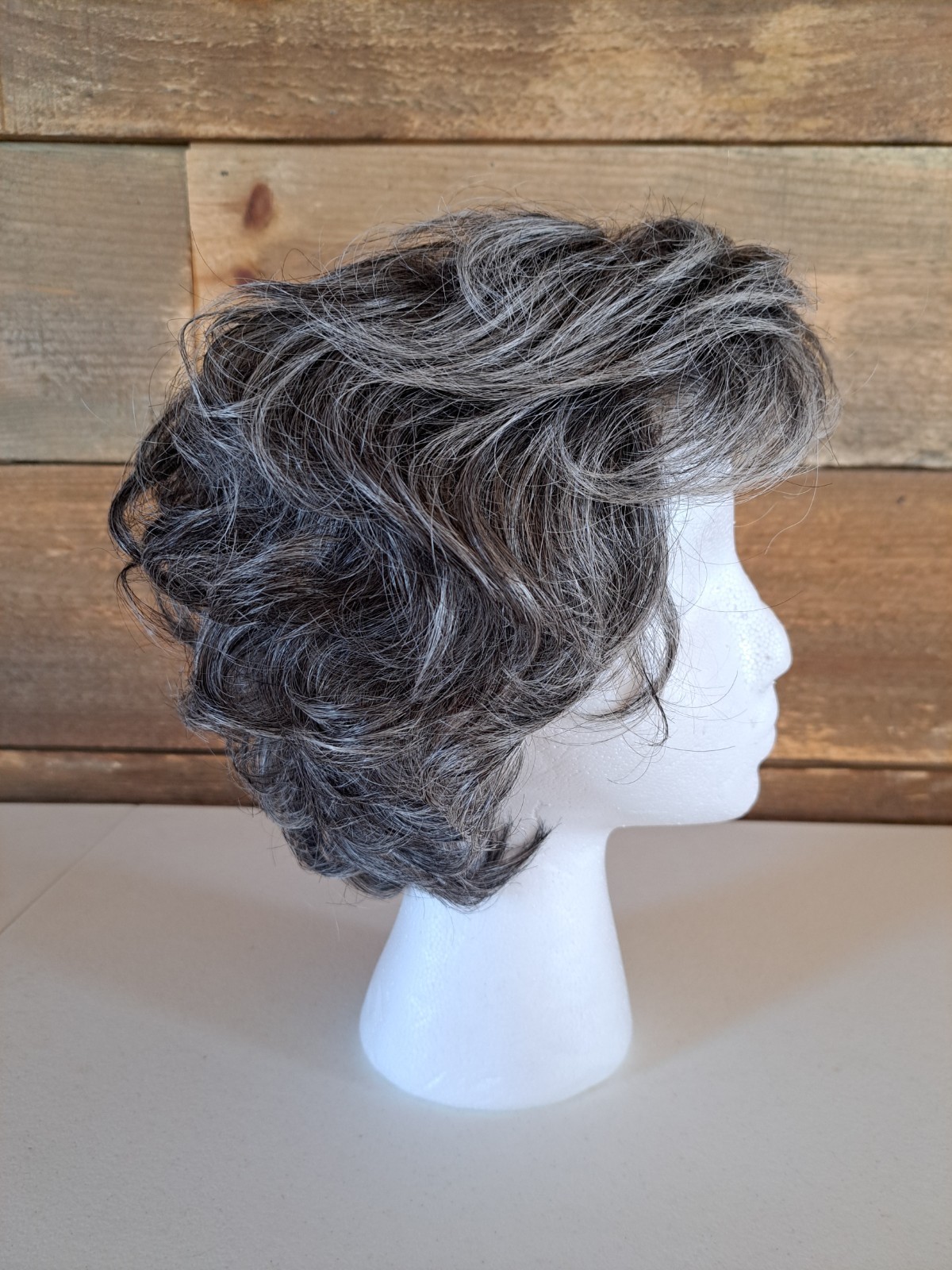 GABOR Luxury Collection Gray Wig Sugared Charcoal 511C Carte Blanche Average