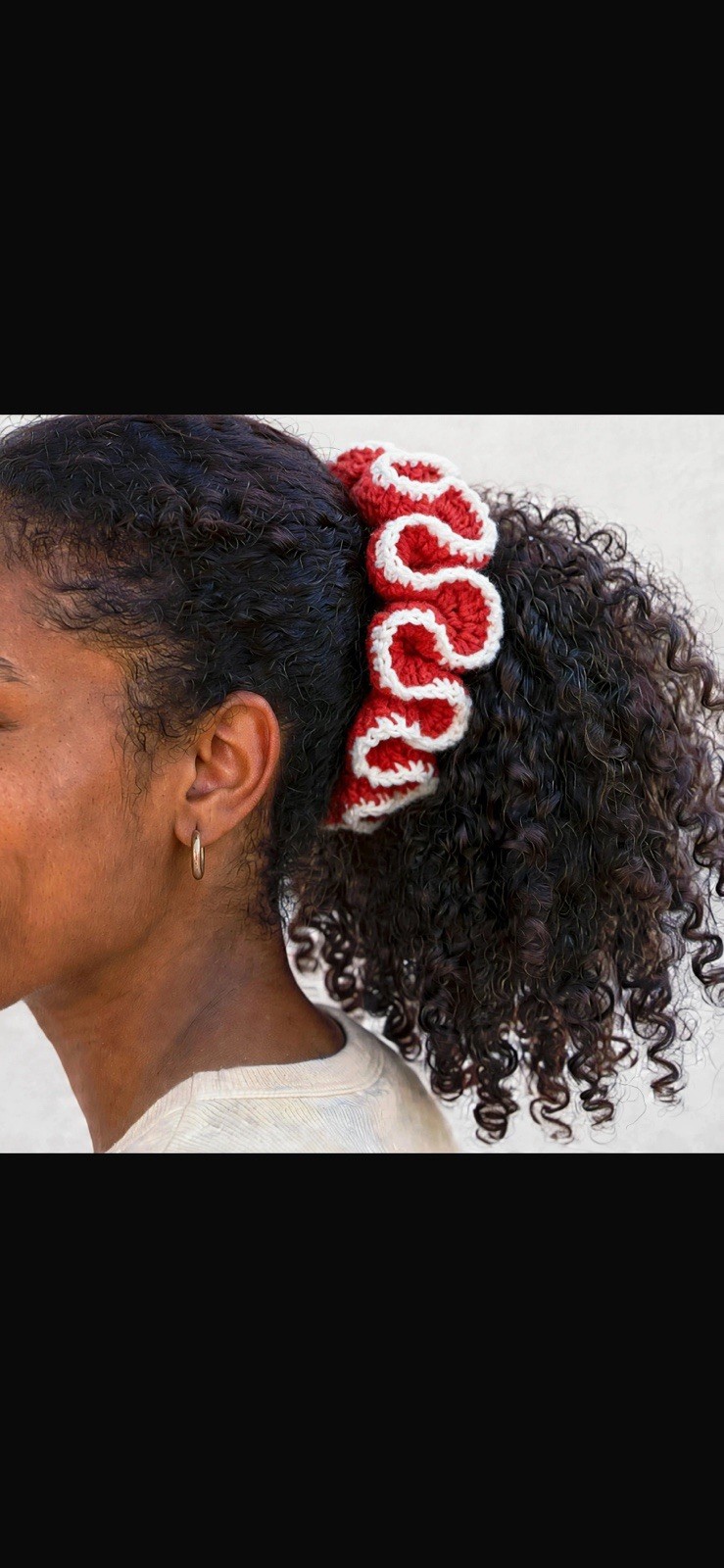 Handmade Crochet Ruffle Scrunchie Hair Tie, Multicolor Yarn, Women/Adult