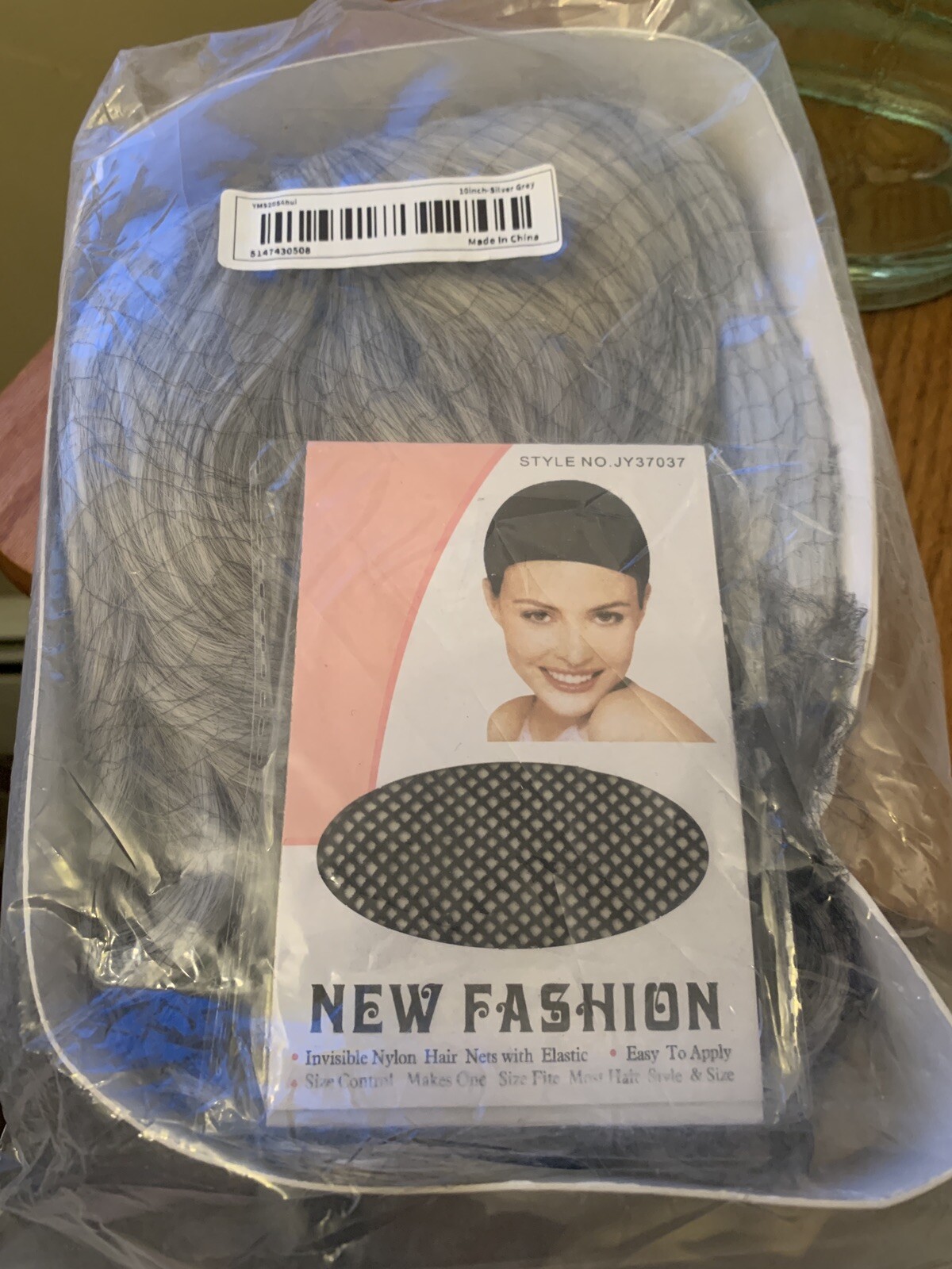 NEW Wig 10 Inch Bob Deep Silver Grey Made in China FREE SHIPPING Lot B W/Wig Cap