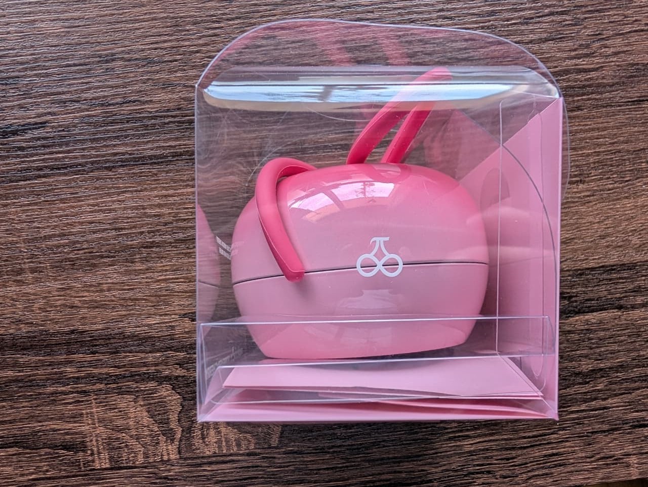 medicube x FOREVER CHERRY Ribbon Cherry Hair Brush Pink Limited Edition