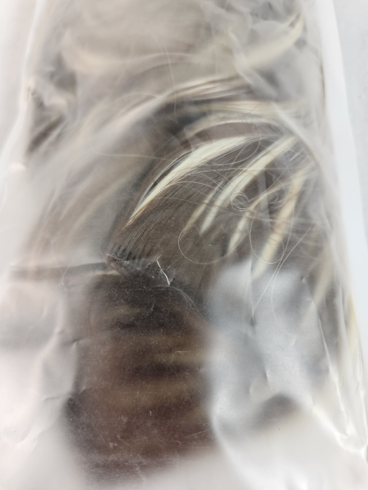 Hiara Hair Extension Womens Dark / Bleach Blonde Mix 14 Inches Unbranded NEW