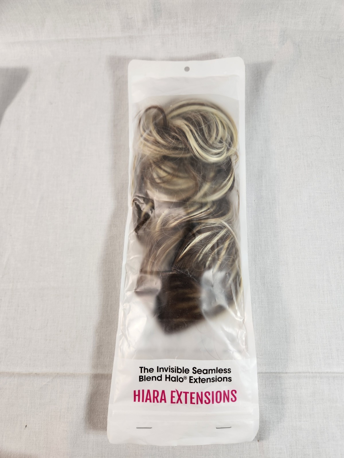 Hiara Hair Extension Womens Dark / Bleach Blonde Mix 14 Inches Unbranded NEW