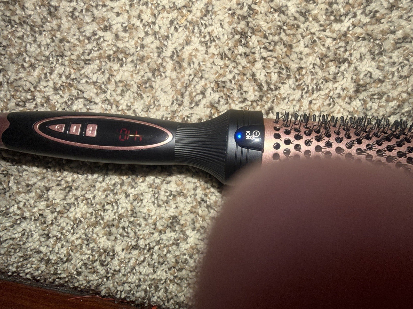 Hot Air Brush 1 1/2in Ceramic 350°F Digital Display MG-9698 Black/Rose
