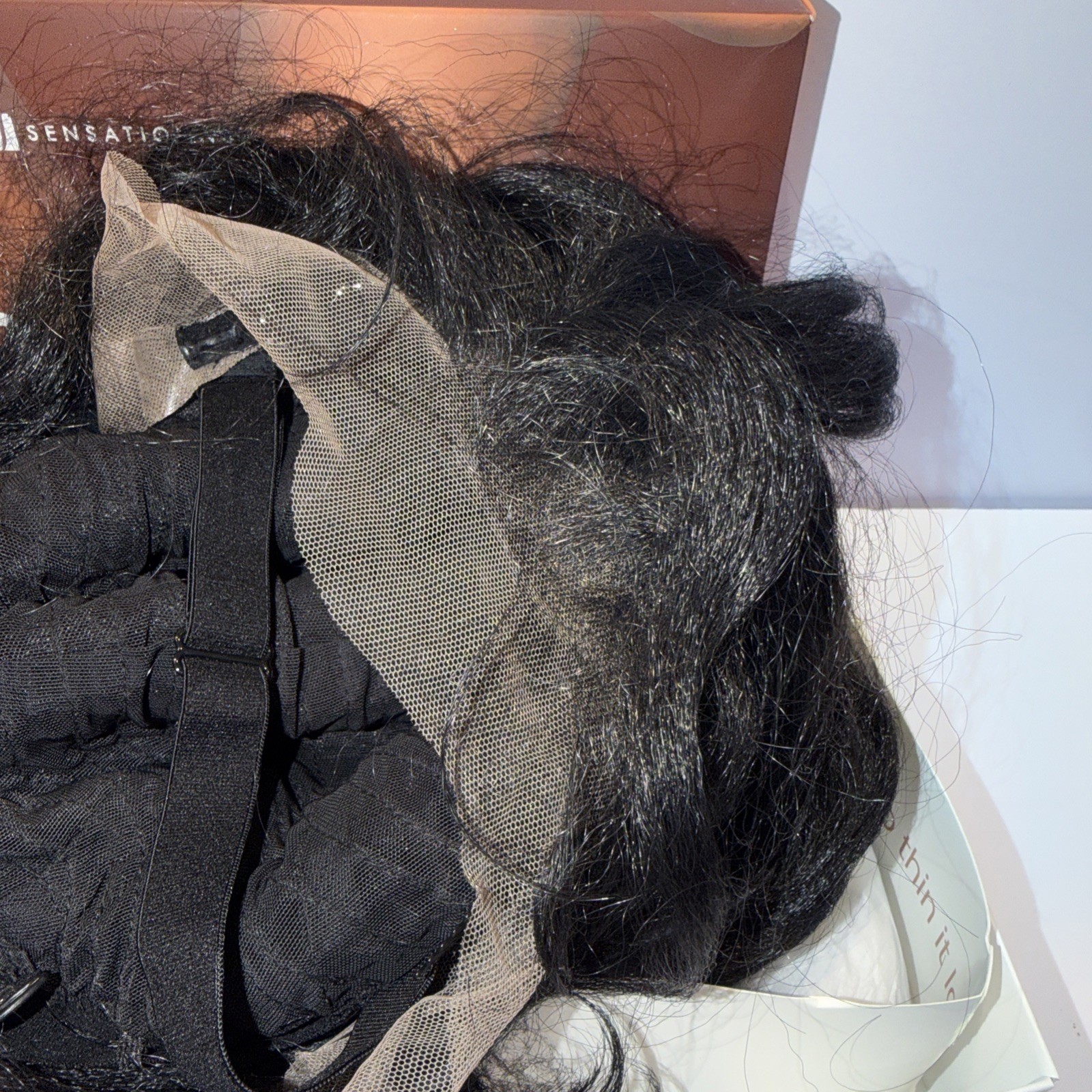 Sensationnel Bare Lace Glueless Lace Wig – 13×6 Unit 19 NIB Color Is 1B