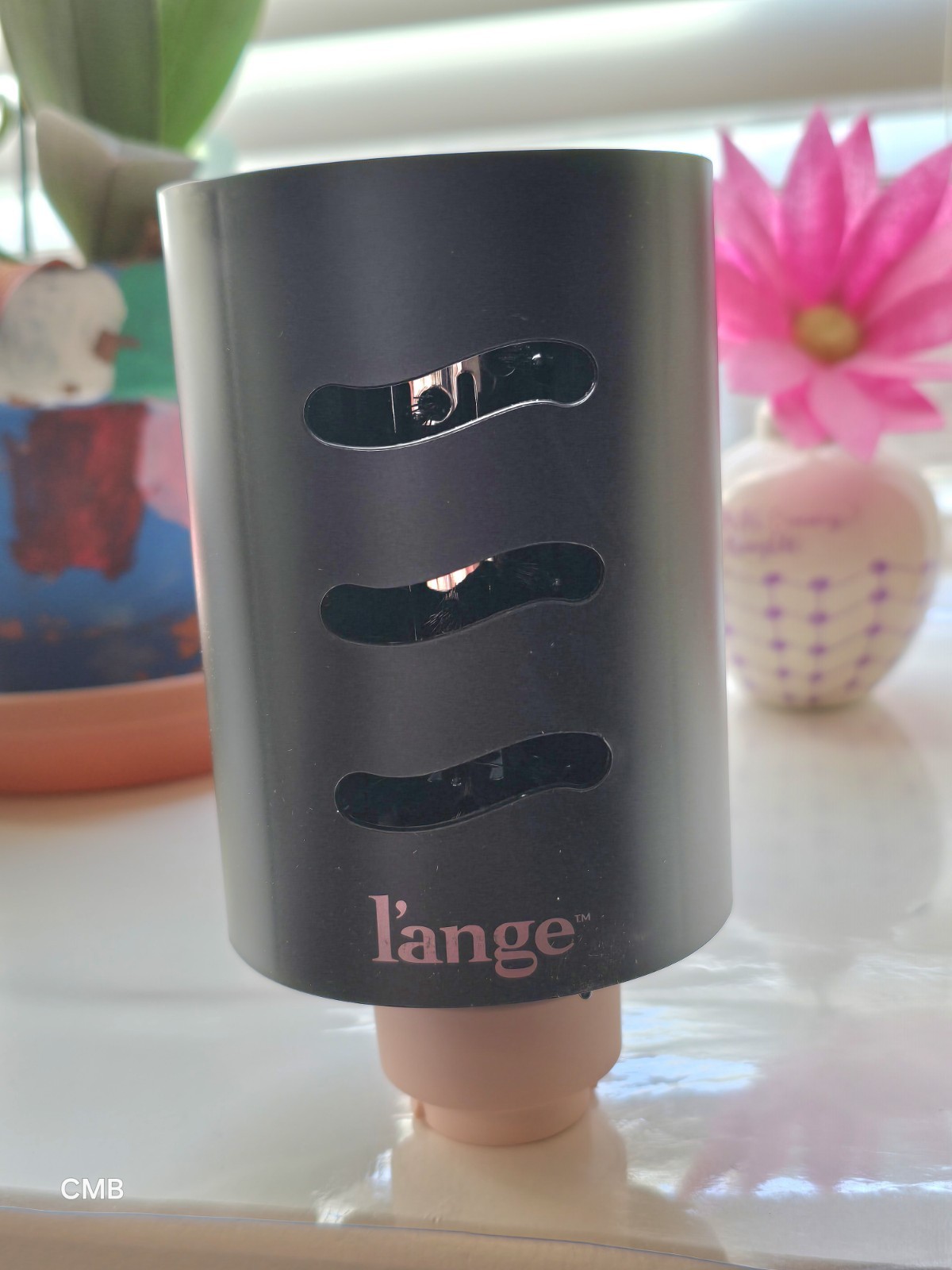 Brand new, never used L’ange High Volume 43mm 2-in-1 Brush DryerAttachmentBarrel