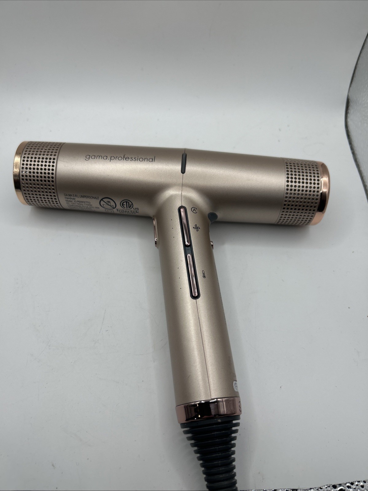 GAMA GAMA ITALY PROFESSIONAL HAIR DRYER IQ2 Perfetto Rose Gold.