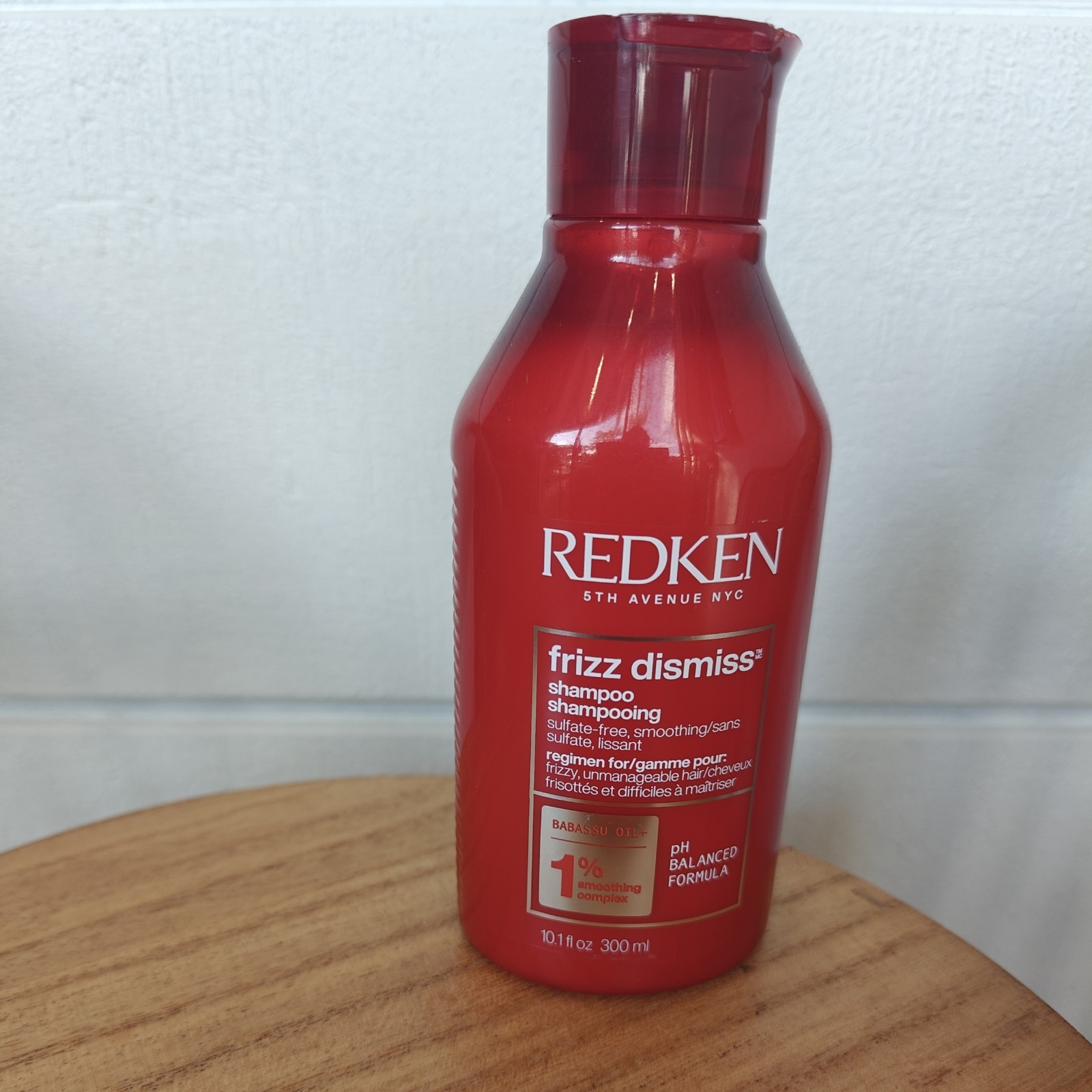 Redken Frizz Dismiss Conditioner pH Balalnce Formula 10.1 oz