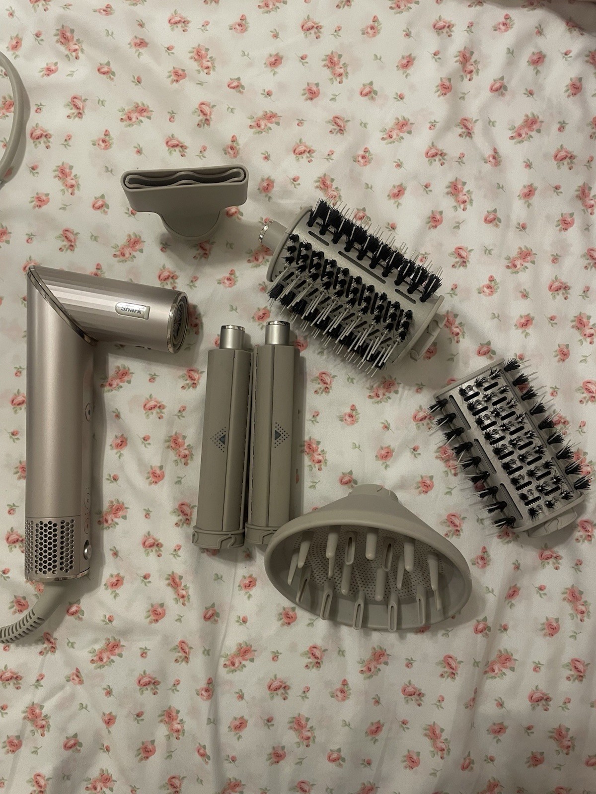 SHARK FLEXSTYLE + ATTACHMENTS