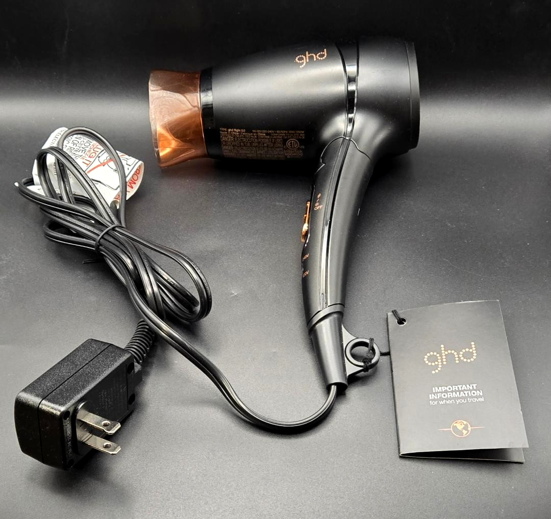 NEW..GHD Flight 2.0 Folding Travel Hair Dryer 1300w Prof. Dryer Dual Voltage