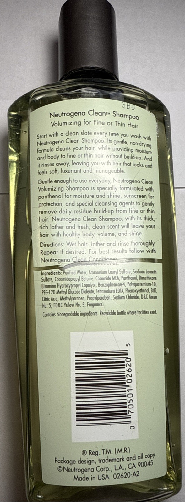 Neutrogena Clean Volumizing Shampoo for FINE AND THIN HAIR (10.1) fl oz.(300 ml)