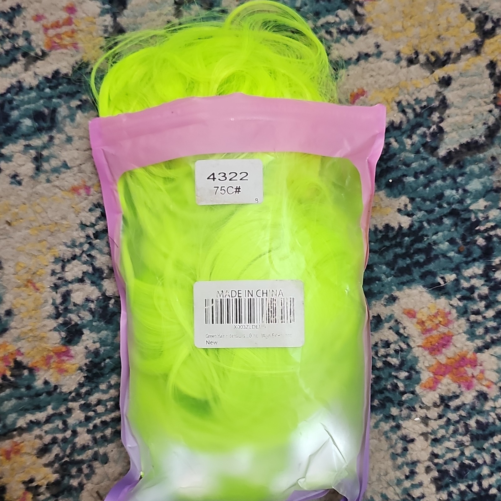 Neon Green Synthetic Wig/Hairpiece 75cm Long Hair Made in China MPN 4322