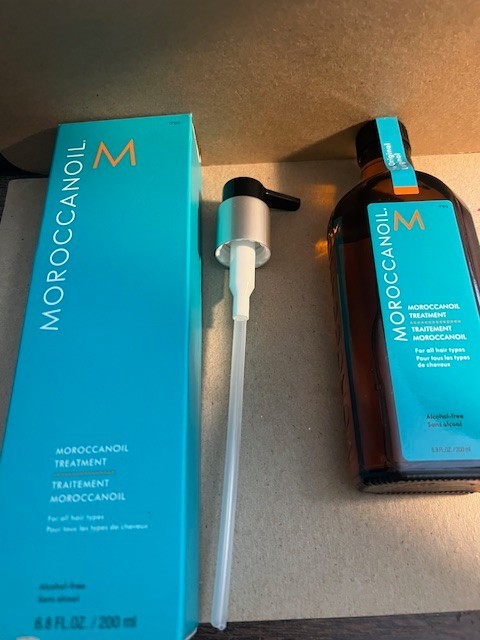 Moroccanoil Oil Treatment Original Pump 6.8 oz / 200 ml NIB Free Shipping