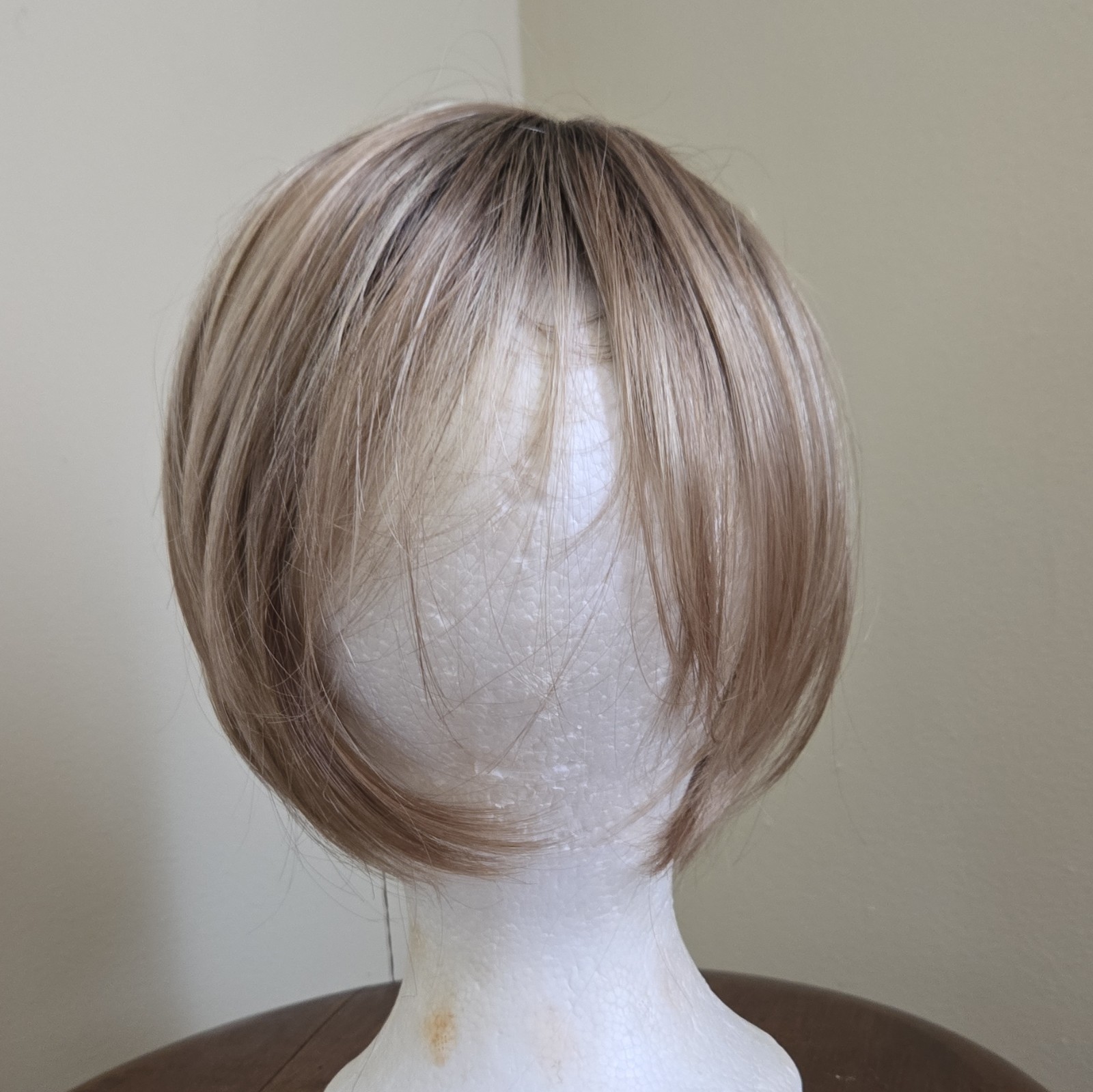 Women Adult Short Blonde Straight Bob Wig – Natural Look Hairpiece