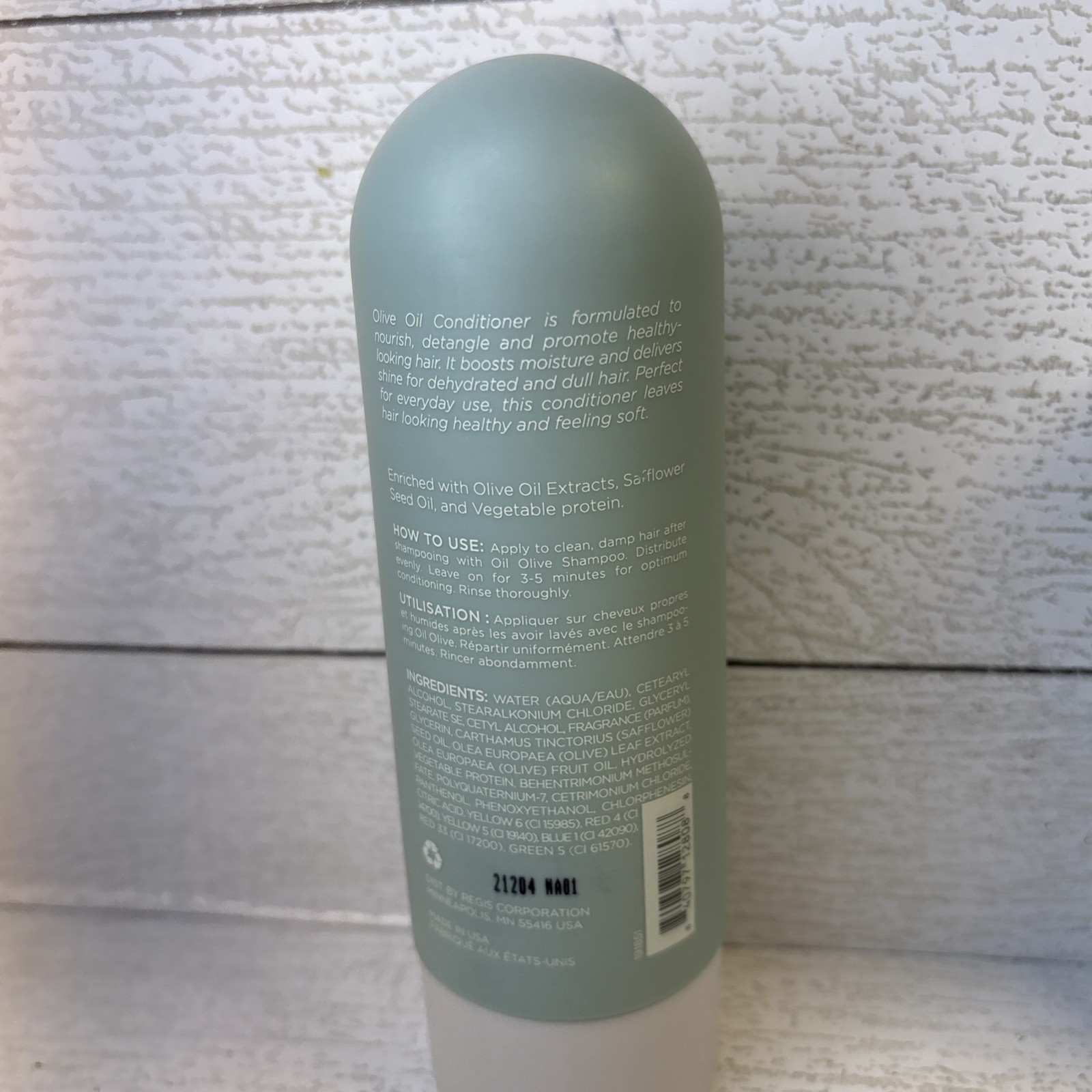 2- Designline Olive Oil Conditioner Revitallisant Color Safe 10.1 Fl. Oz