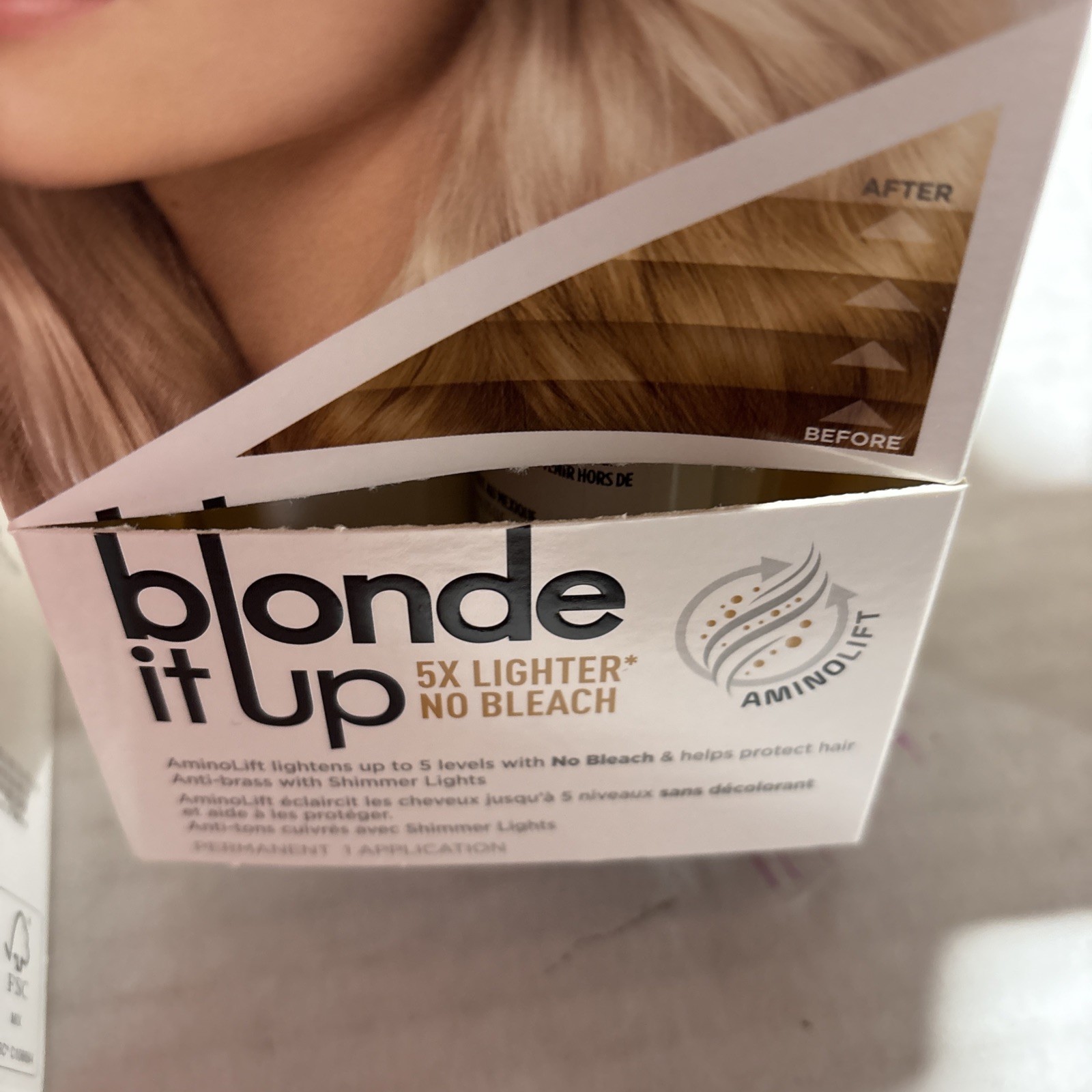 (4) Clairol Blonde It Up No Bleach Permanent Blonding System Platinum Blonde