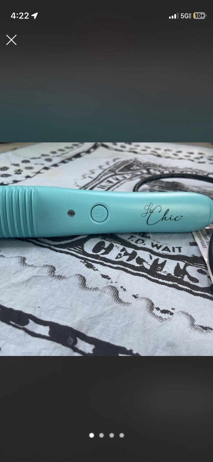 Le Chic Trés Chic Electric Heated Straightening Brush 450°F Blue