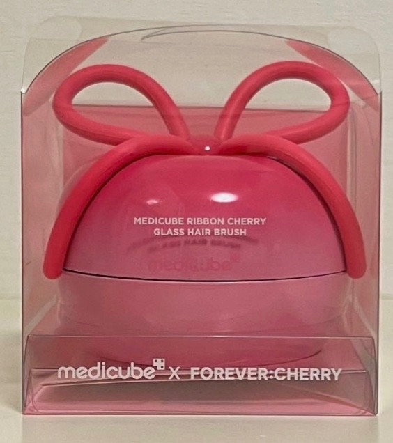 medicube FOREVER CHERRY RIBBON PINK GLASS HAIR BRUSH Detangling NEW wonyoung