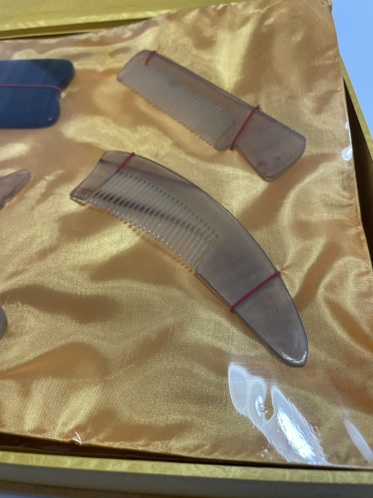 NEW Vtg Traditional Chinese Health Massage Grooming Set 1980s Buffalo Horn Combs