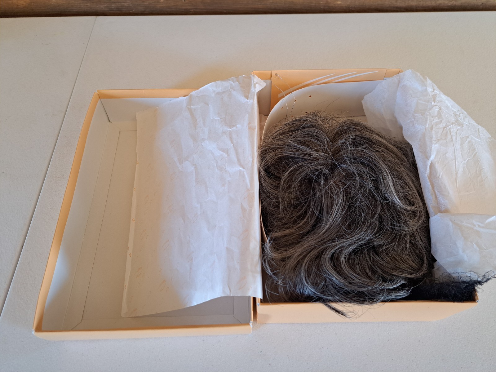 GABOR Luxury Collection Gray Wig Sugared Charcoal 511C Carte Blanche Average