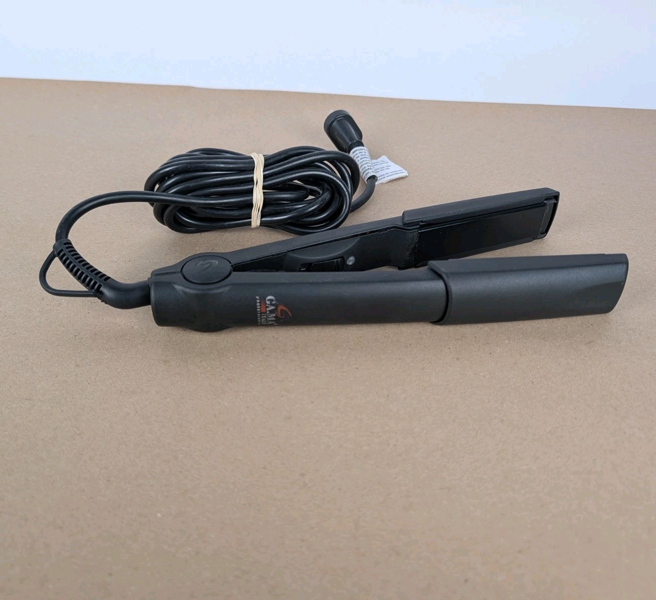 GAMA Italy Professional Ceramic 1 in Flat Iron Straightener AU/China Plug WORKS