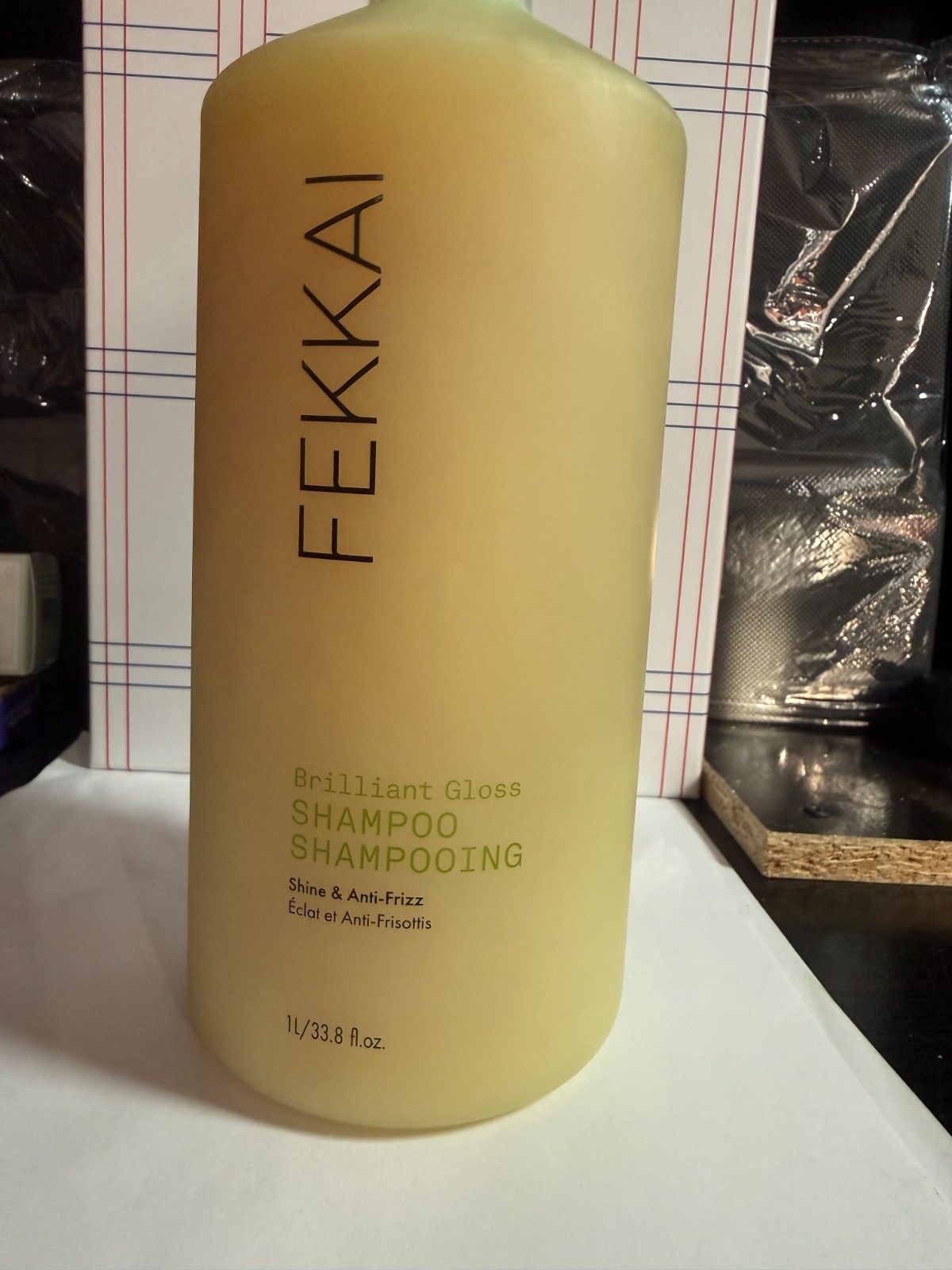 FEKKAI BRILLIANT GLOSS SHAMPOO, Shine & Anti Frizz, 33.8 fl oz / 1 Liter JUMBO