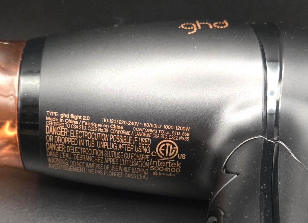 NEW..GHD Flight 2.0 Folding Travel Hair Dryer 1300w Prof. Dryer Dual Voltage