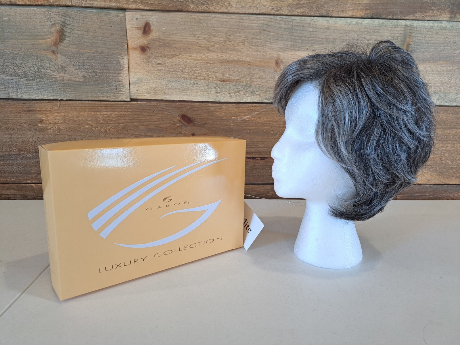 GABOR Luxury Collection Gray Wig Sugared Charcoal Vantage Point 100% Modacrylic