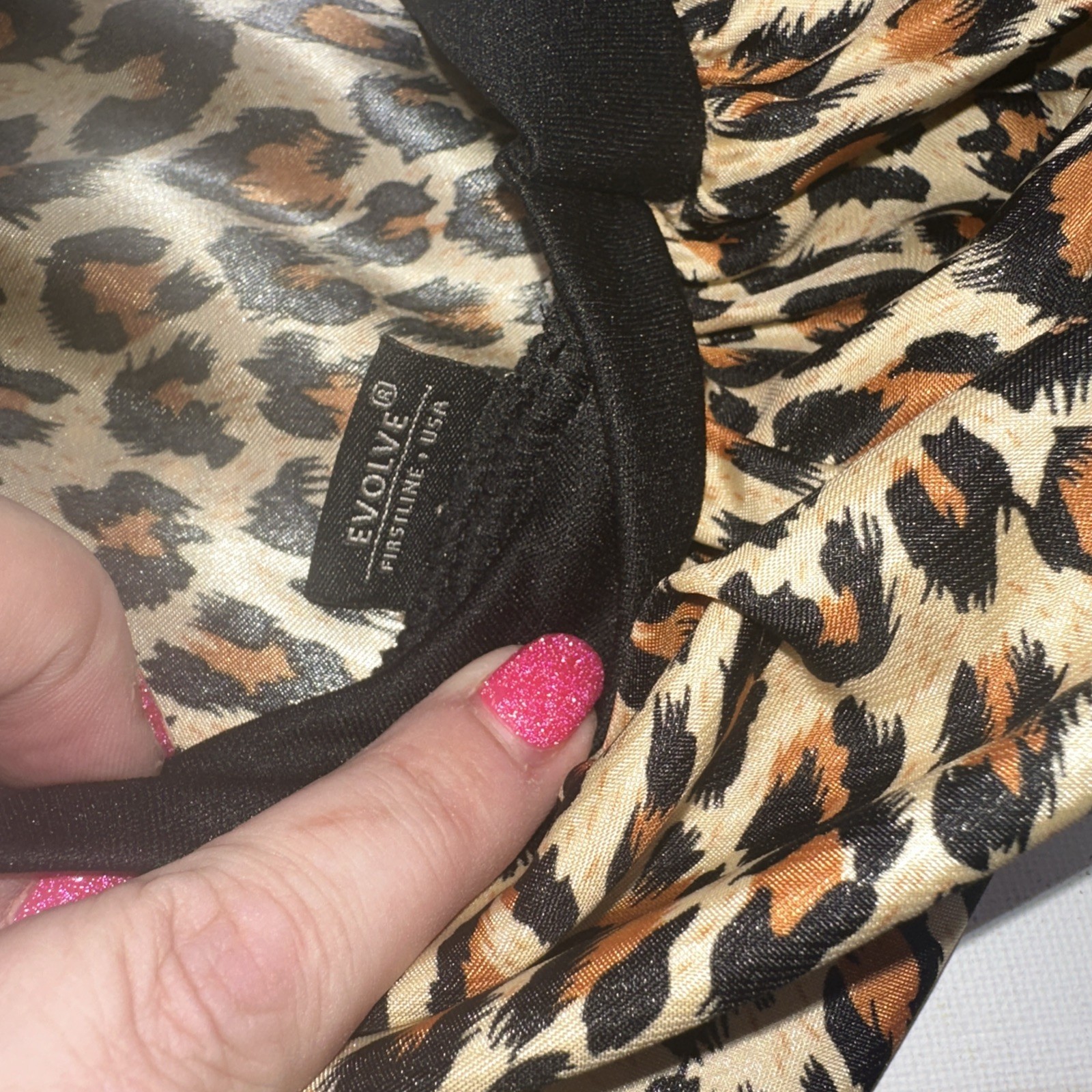 EVOLVE LEOPARD CHEETAH 🐆 Satin Hair Bonnet Chemo Adult M/L, Sleep Cap
