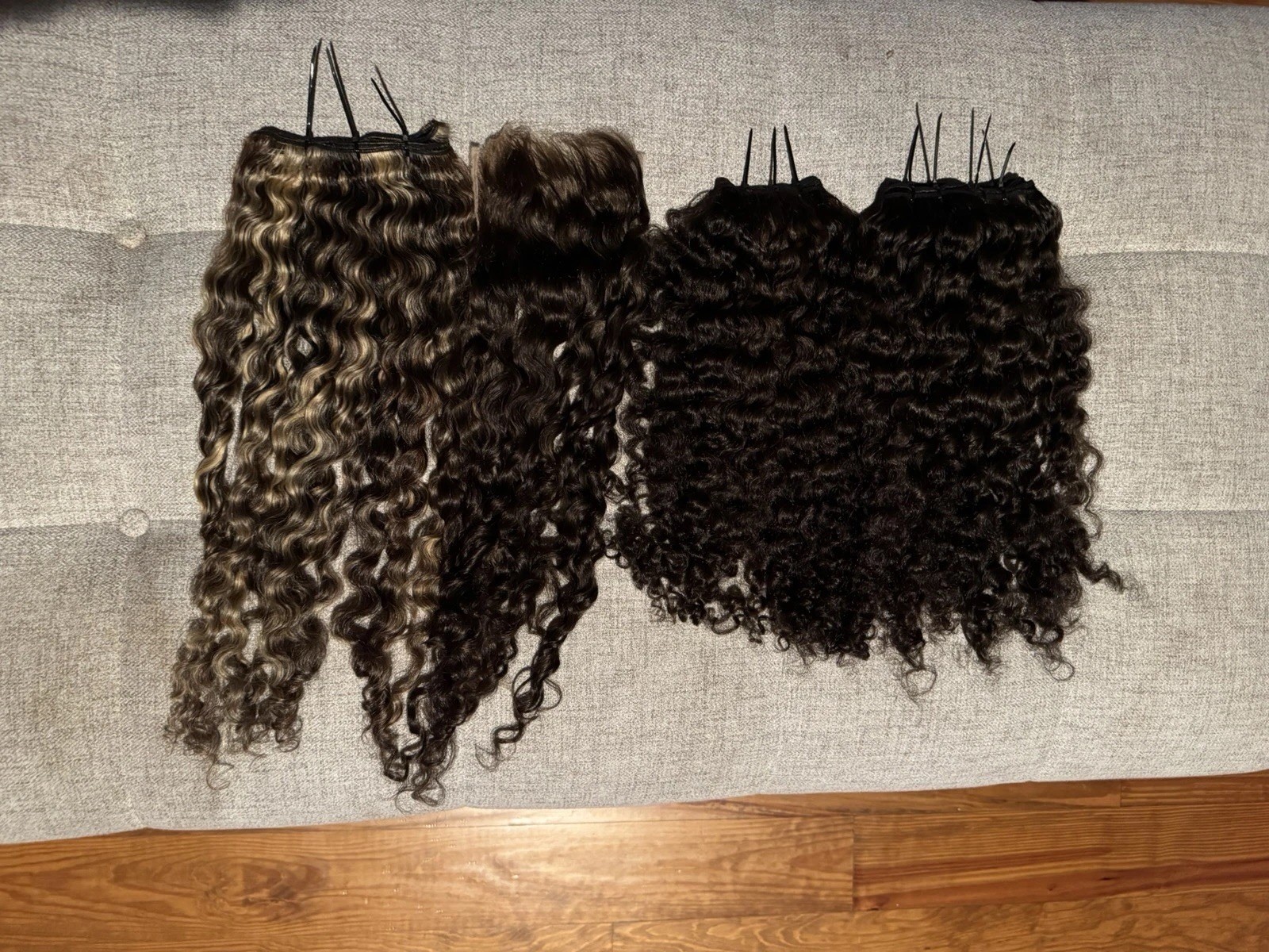Burmese Curly Highlight 4 PC Lot Bundle Set – 20” & 22” + 5×5 Closure ✨