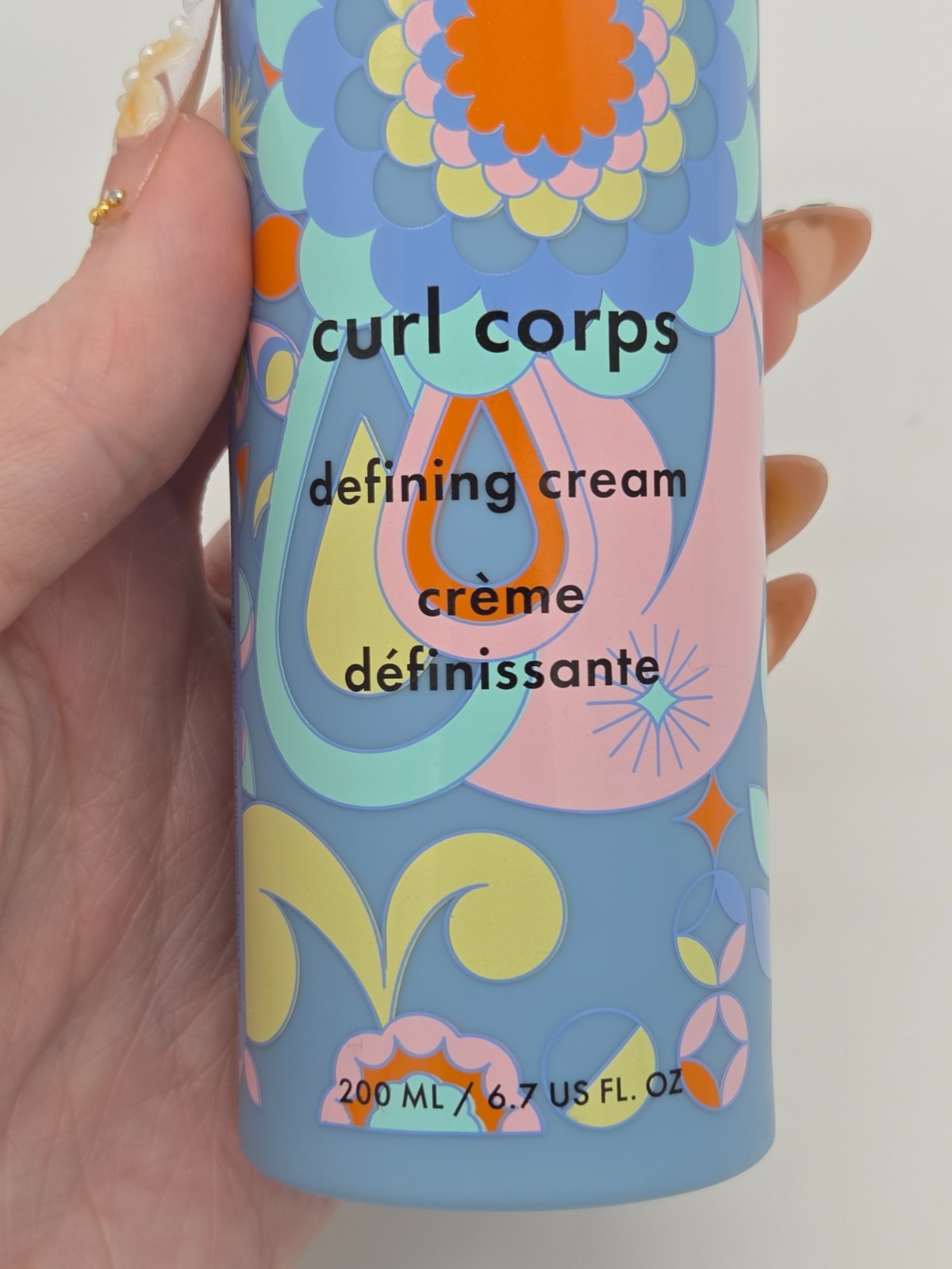 Amika Curl Corps Defining Cream – 6.7 Fl. Oz – Curl Control Frizz Defense Vegan