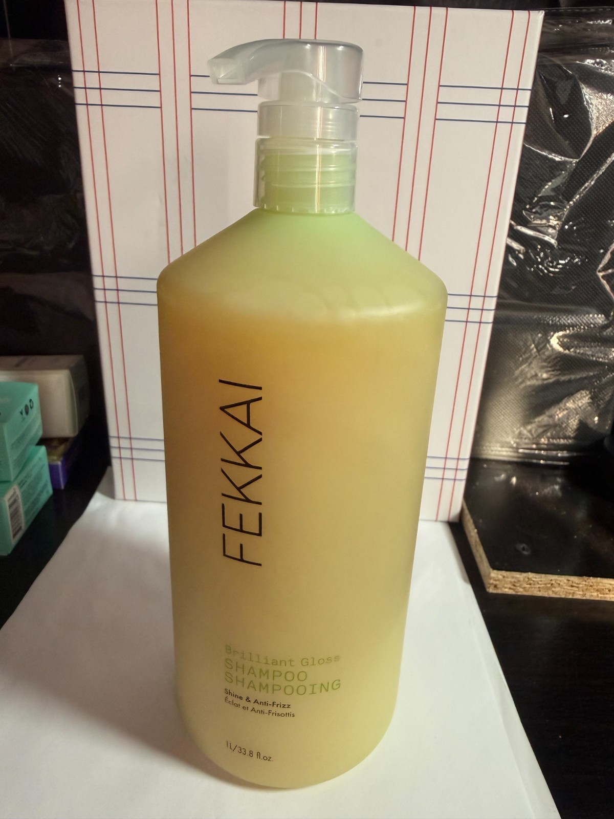 FEKKAI BRILLIANT GLOSS SHAMPOO, Shine & Anti Frizz, 33.8 fl oz / 1 Liter JUMBO