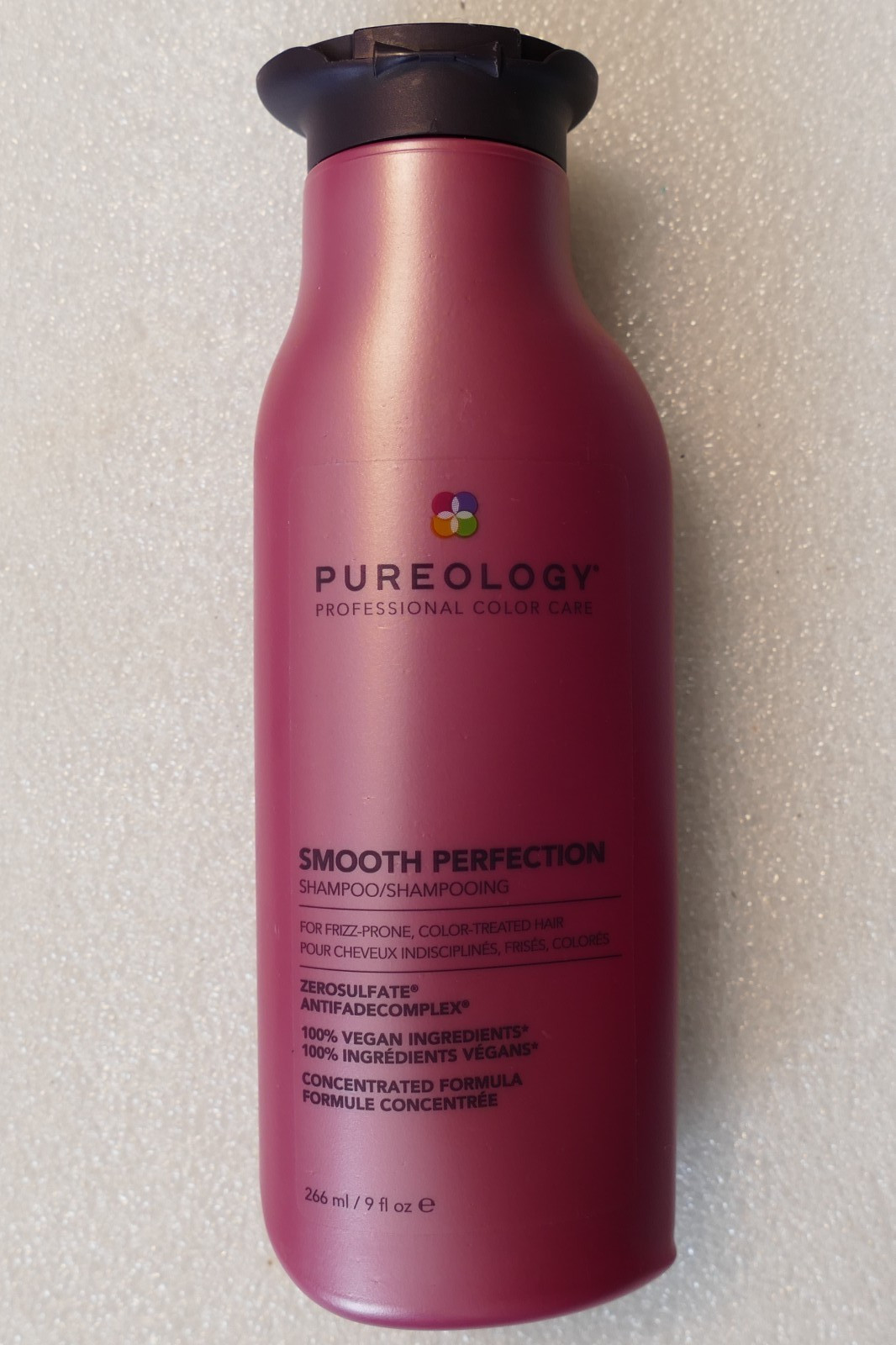 Pureology Smooth Perfection Shampoo 9oz / 266ml (O7)