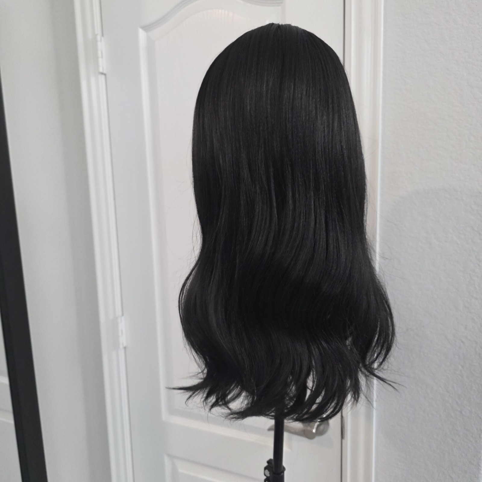 SENSATIONNEL Butta Lace – Butta Unit 30 WIG – Color #1B