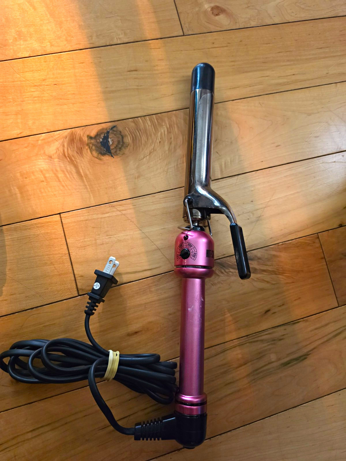 Pink 1 in Curling Iron Adjustable Heat Settings Up to 450°F Electric