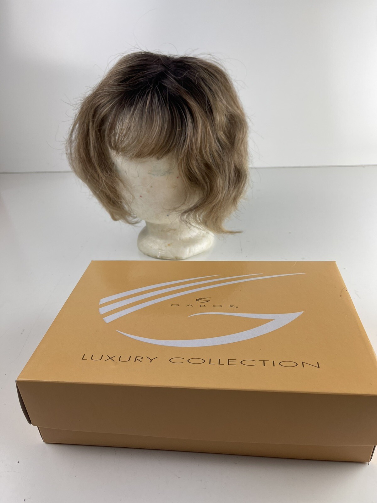 Gabor Luxury Collection NIB Brown/Auburn Hair Wig NEW
