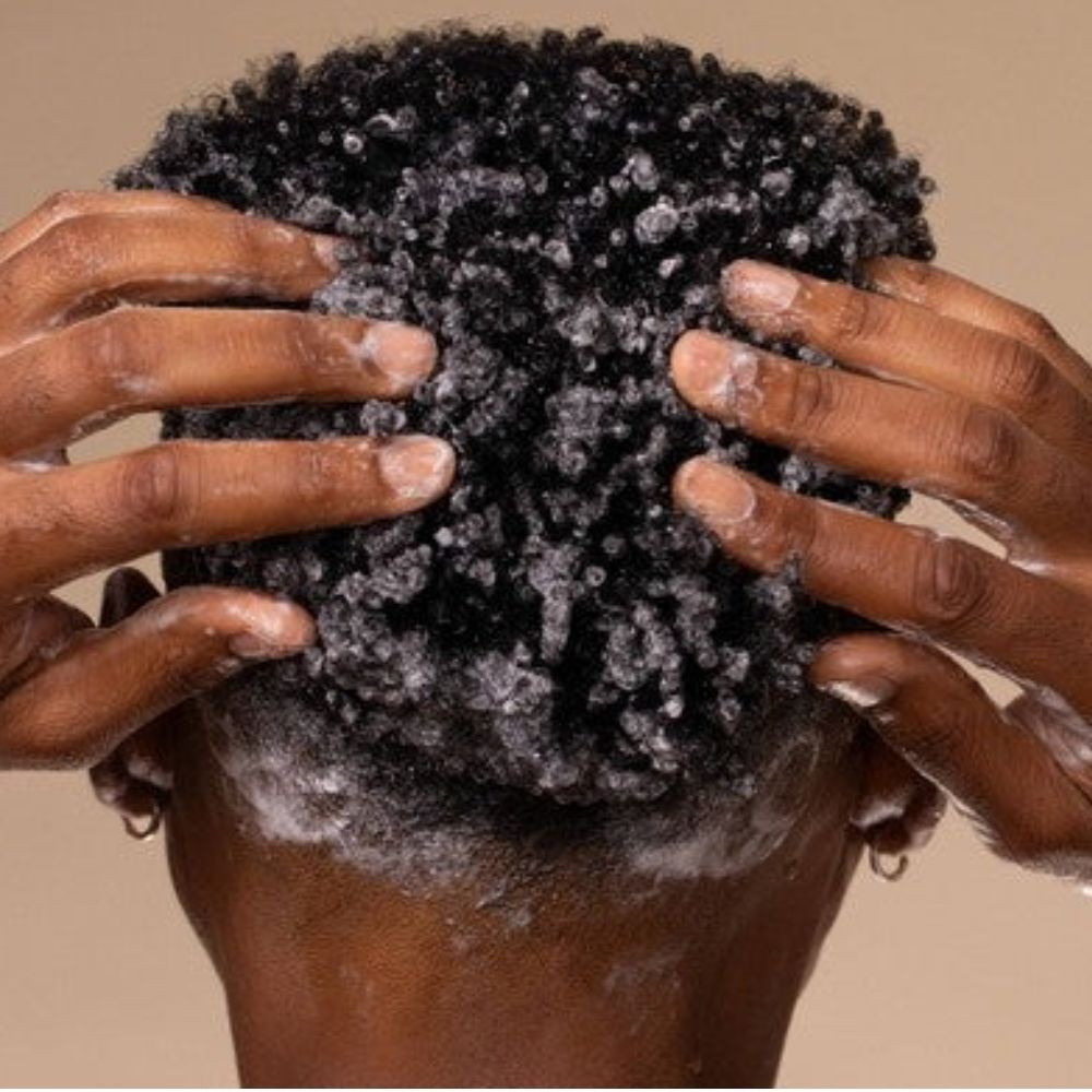 Kitsch Moisturizing Coconut Oil Liquid Shampoo – 1.87oz: For Coily & Curly Hair