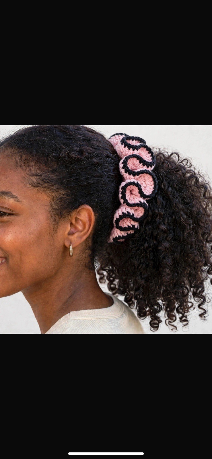 Handmade Crochet Ruffle Scrunchie Hair Tie, Multicolor Yarn, Women/Adult