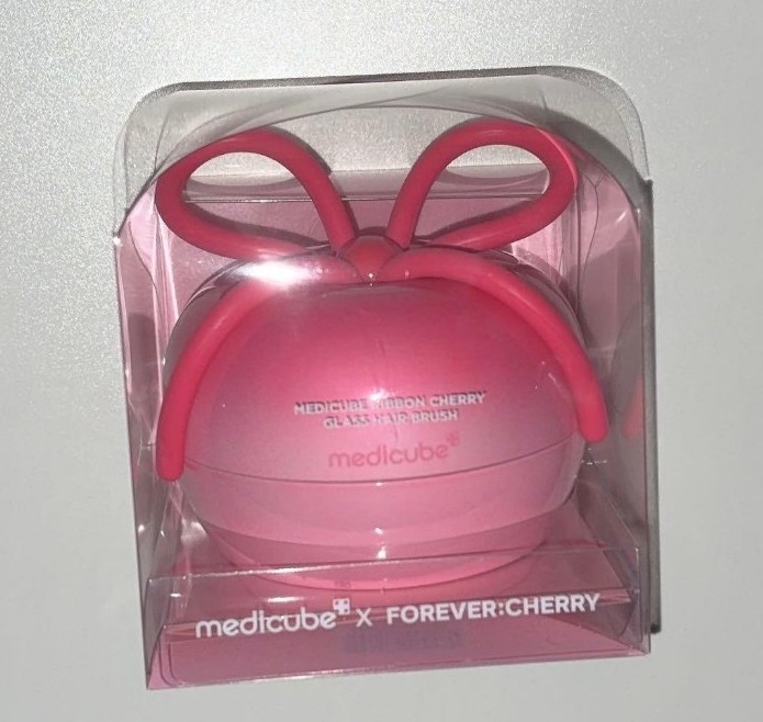 medicube x FOREVER:CHERRY Hair Brush Ribbon Cherry Pink Detangling NEW Popular
