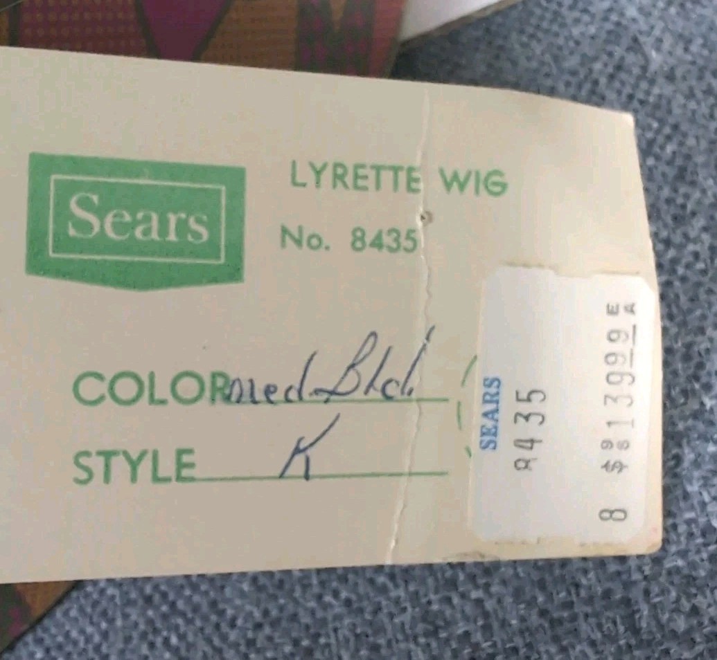 Vintage Sears Lyrette 100% European Human Hair Wig Medium Blonde W Germany Box