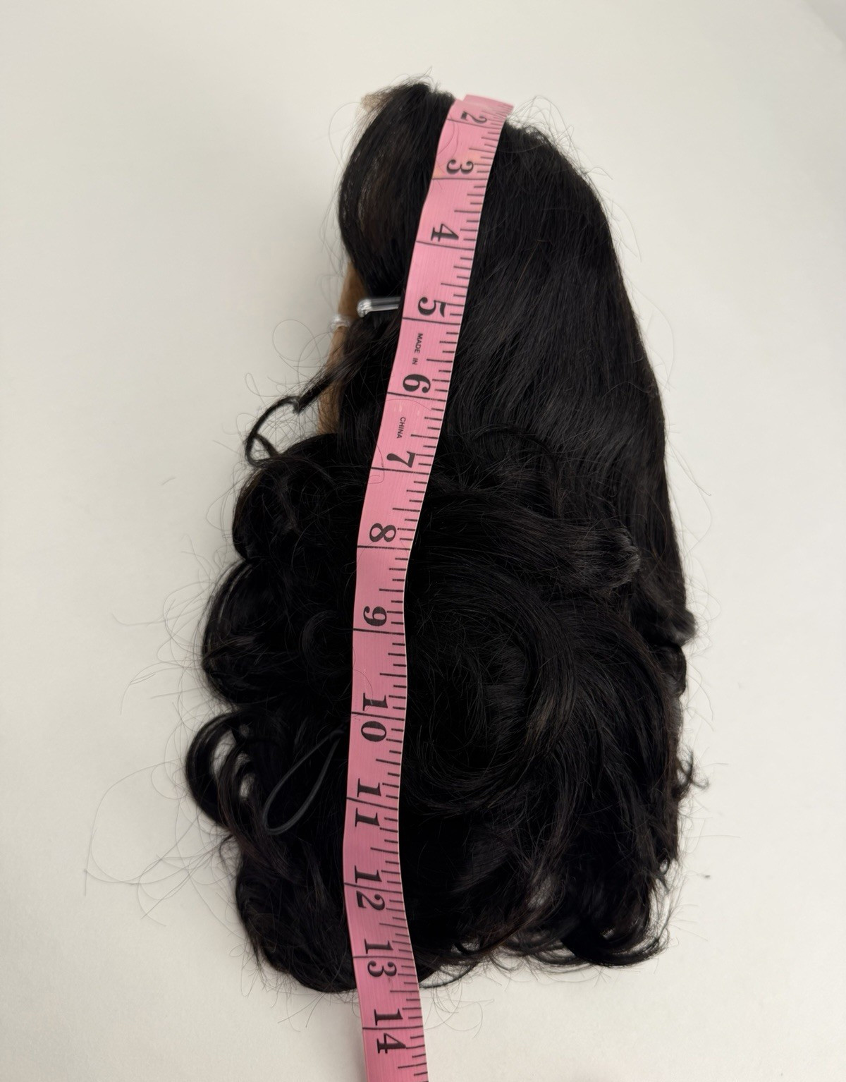 Unbranded Glueless Bob Wig 6×5″ Lace Front 14″ Loose Wavy Natural Color Adjust