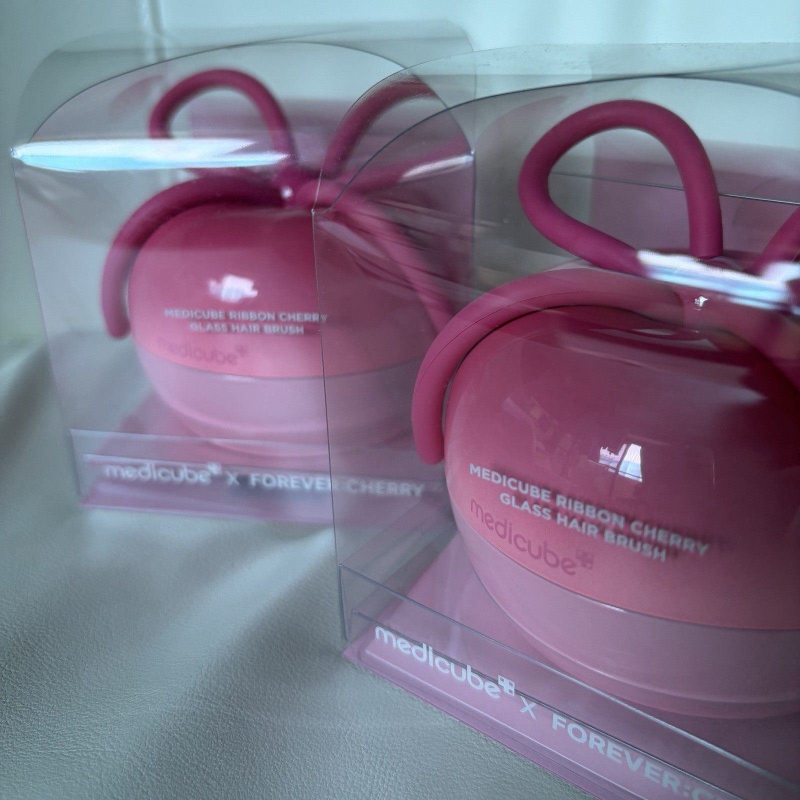 medicube x FOREVER CHERRY Ribbon Cherry Hair Brush Pink Limited Edition k-beauty