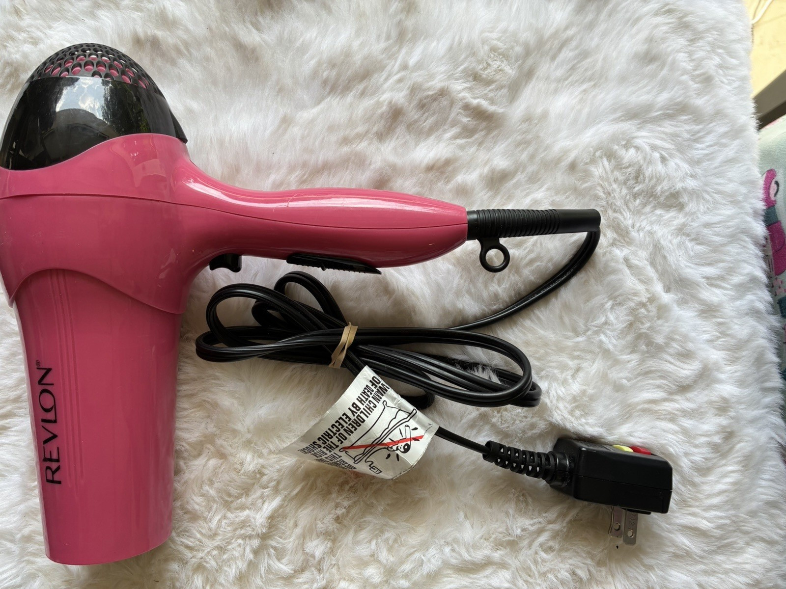 Revlon Standard Electric Hair Dryer Pink/Black with Concentrator Nozzle