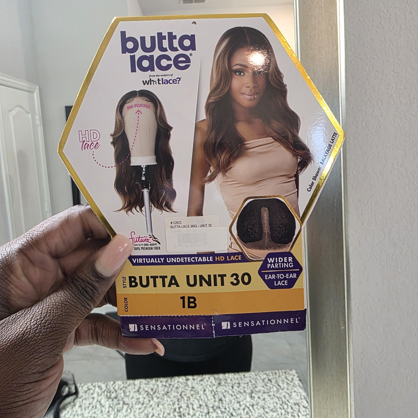 SENSATIONNEL Butta Lace – Butta Unit 30 WIG – Color #1B