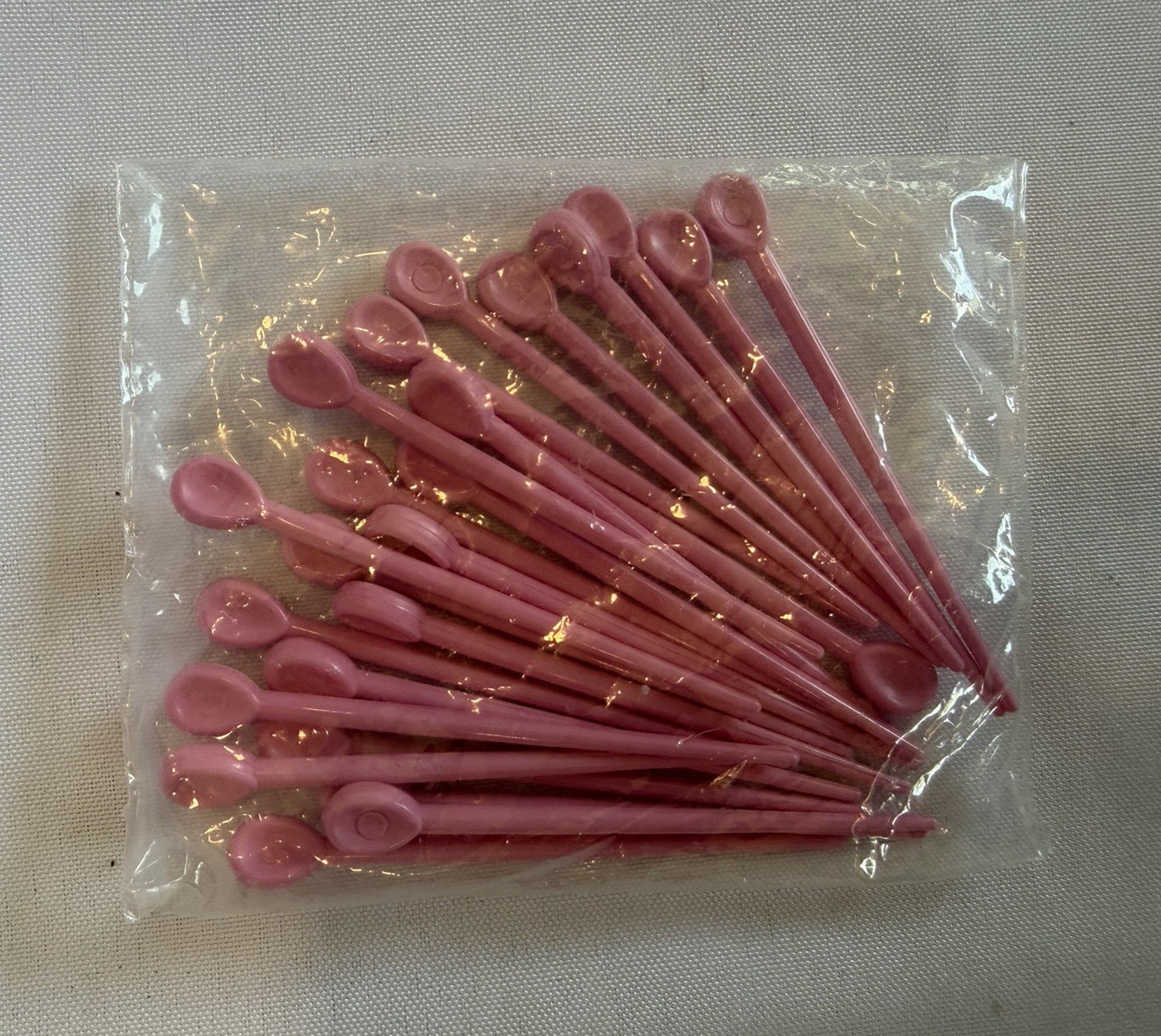 Vintage Pink Spoon-Shaped Plastic Bobby Pins Hair Clips 2.5 in For Women Adult